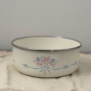 Vintage Floral Bouquet Enamel Mixing Bowl